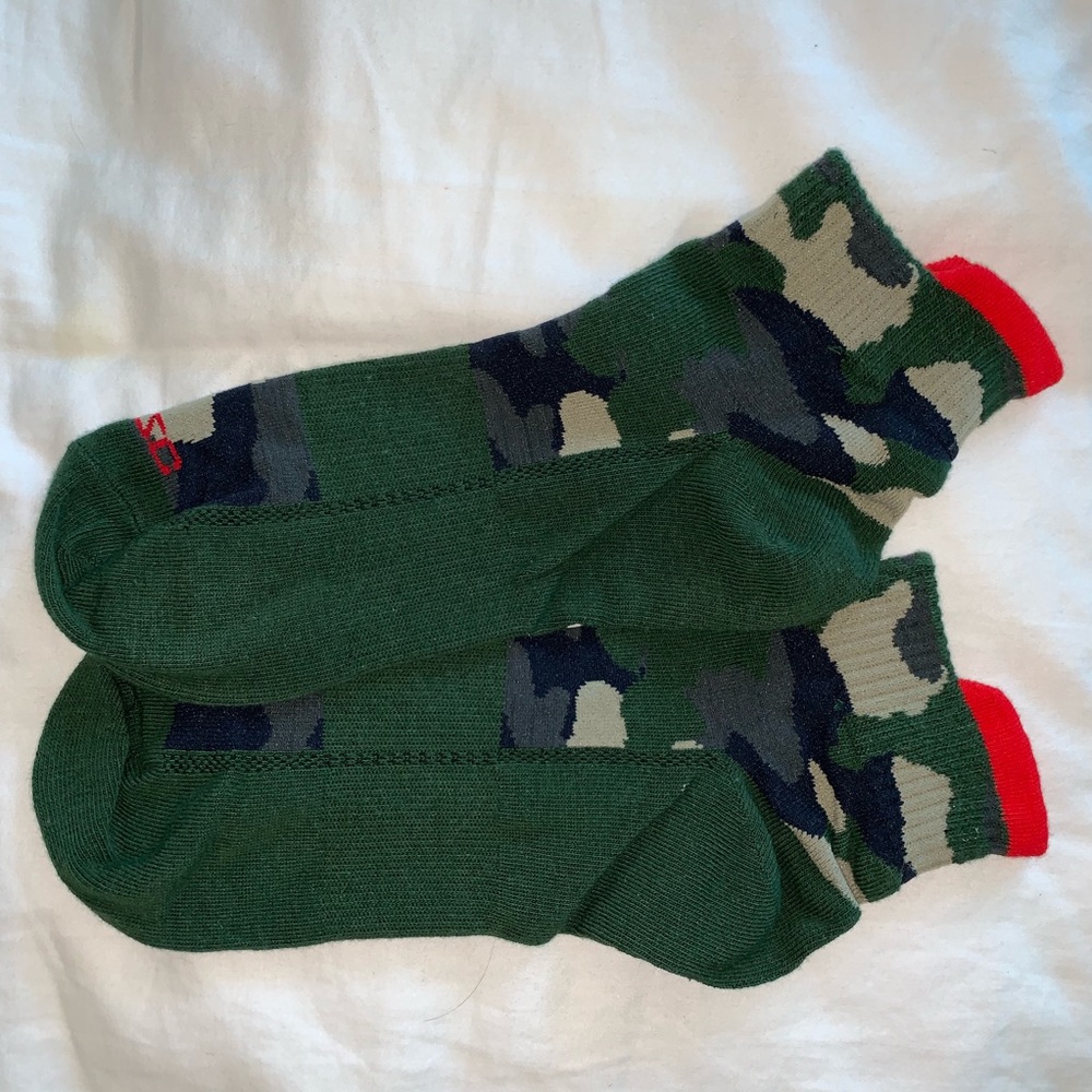 NEVER WORN - WeSC Quarter Cut Socks
